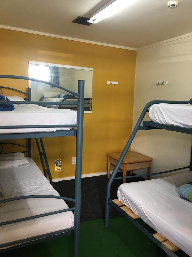 Tauranga Central Backpackers Hostel Luaran gambar